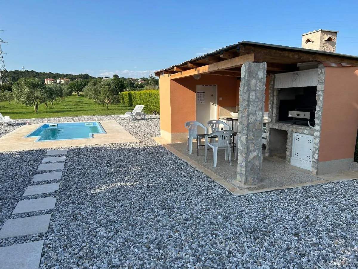 Dora House With Wifi And Outdoor Swimming Pool Villa Pula 0*,