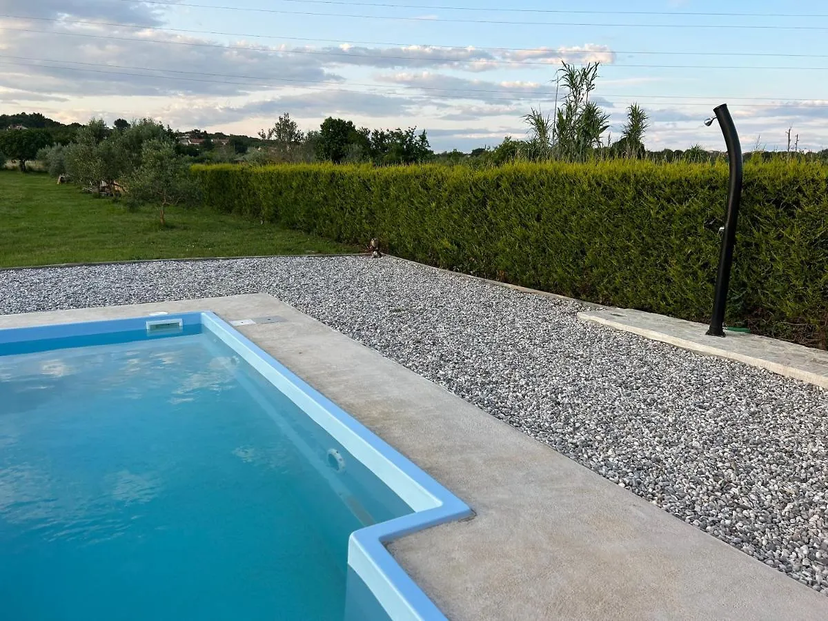 Dora House With Wifi And Outdoor Swimming Pool Villa Pula Holiday home